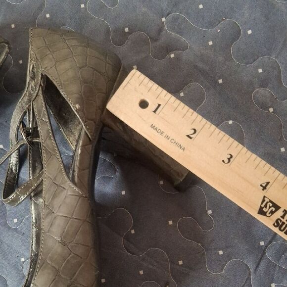Sam & Libby Elegant Gray Women's Heels size 9 - Picture 5 of 10